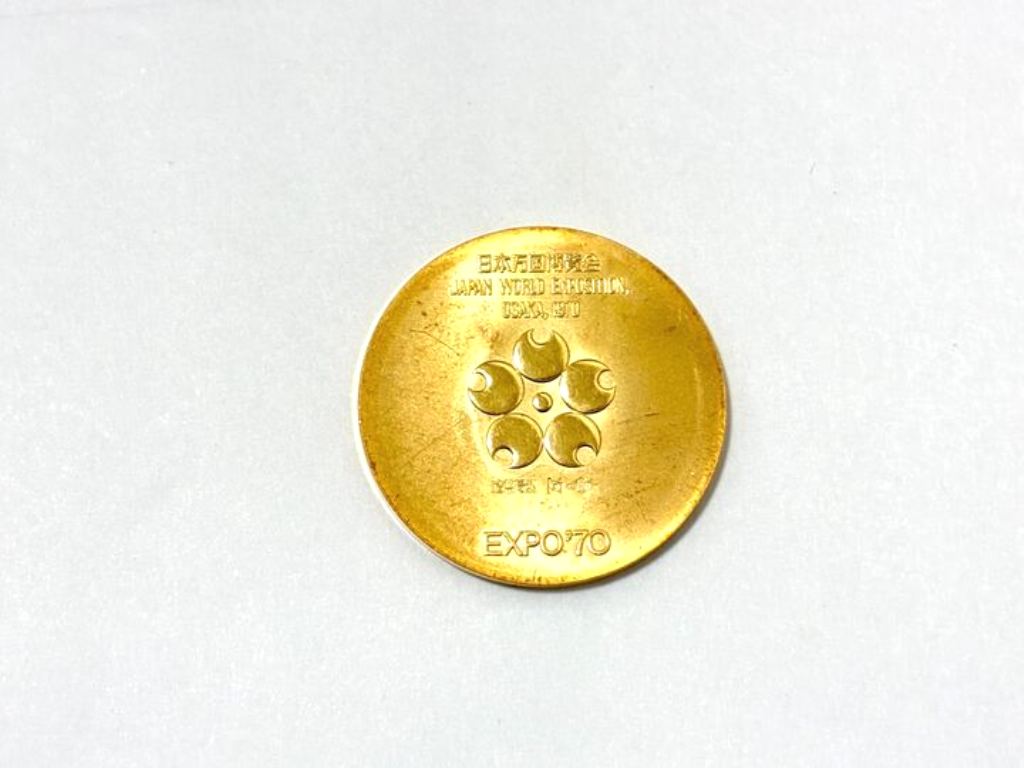 壊れた金貨でも買取可能！